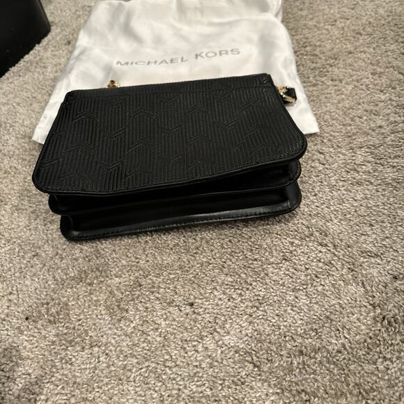 Michael Kors clutch hand bags - Picture 6 of 6